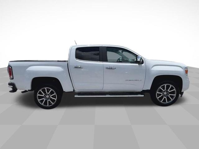 Photo of 2021 Summit White GMC Canyon