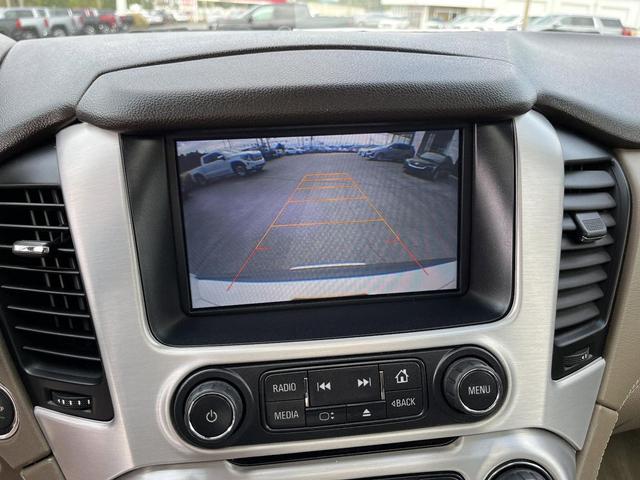 Photo of 2015 Summit White GMC Yukon