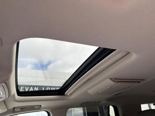 Photo of 2015 Summit White GMC Yukon