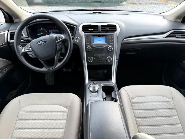Photo of 2020 Rapid Red Metallic Tinted Clearcoat Ford Fusion