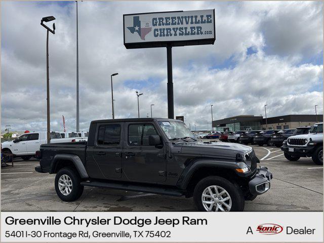 2023 Jeep Gladiator