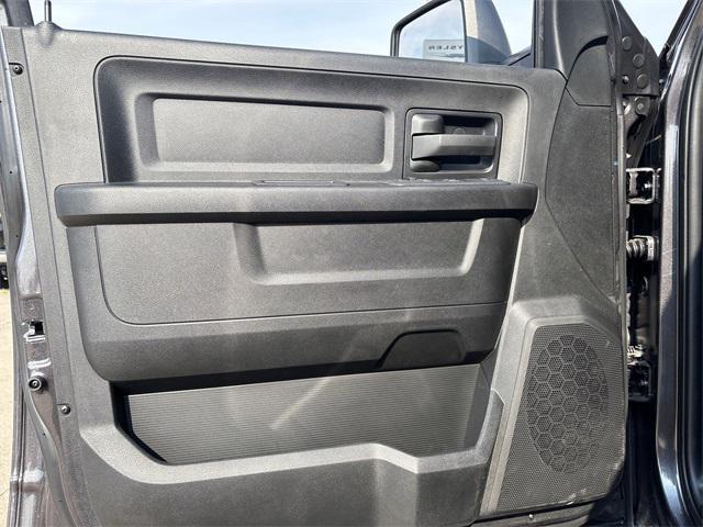 Photo of 2026 Granite Crystal Metallic Clearcoat RAM 2500