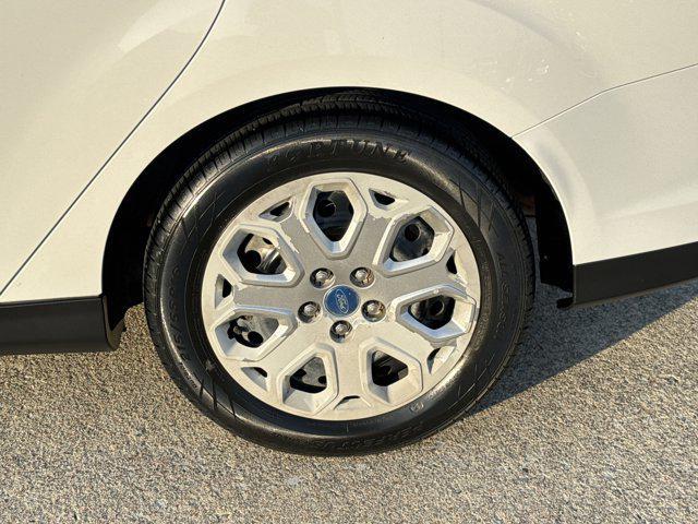 Photo of 2012 Ingot Silver Metallic Ford Focus