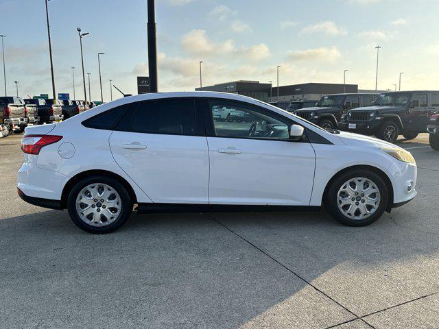 Photo of 2012 Ingot Silver Metallic Ford Focus