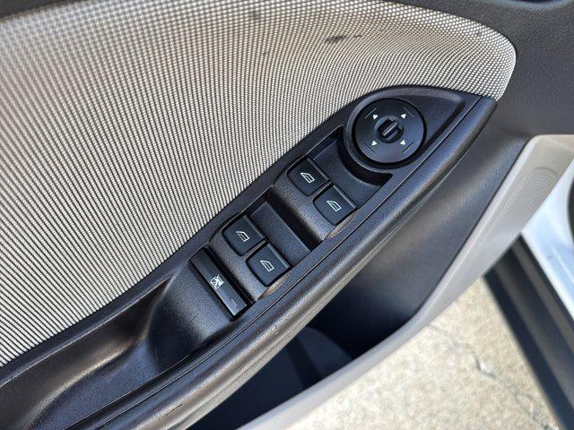 Photo of 2012 Ingot Silver Metallic Ford Focus