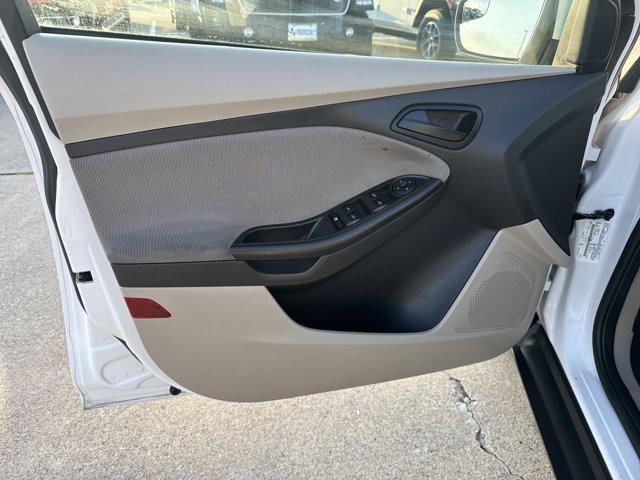 Photo of 2012 Ingot Silver Metallic Ford Focus