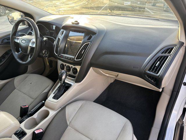 Photo of 2012 Ingot Silver Metallic Ford Focus