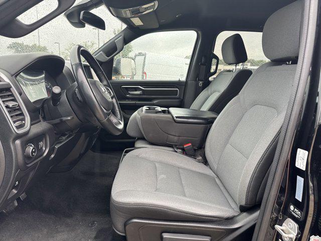 Photo of 2023 Diamond Black Crystal Pearlcoat RAM 1500