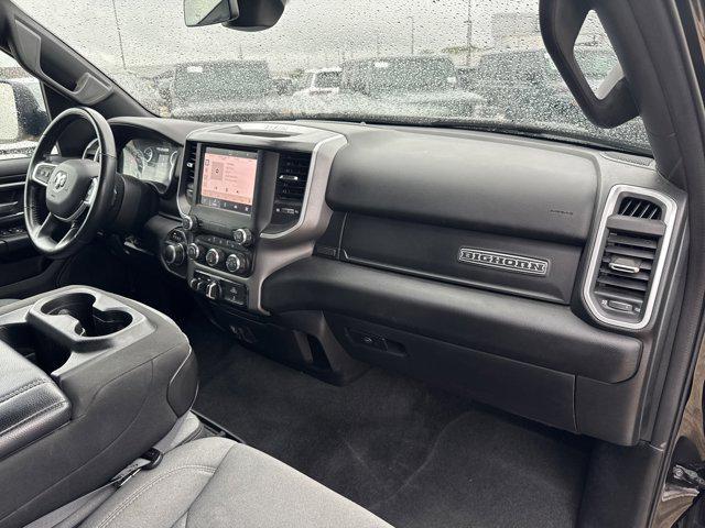 Photo of 2023 Diamond Black Crystal Pearlcoat RAM 1500