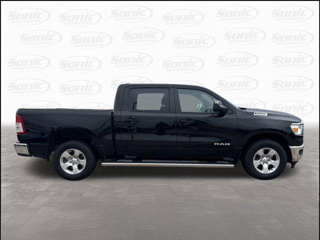 Photo of 2023 Diamond Black Crystal Pearlcoat RAM 1500