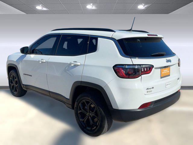 Photo of 2024 Bright White Clearcoat Jeep Compass