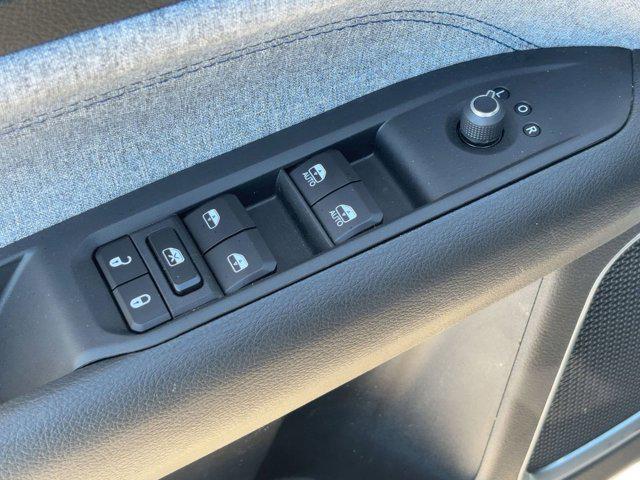 Photo of 2024 Bright White Clearcoat Jeep Compass