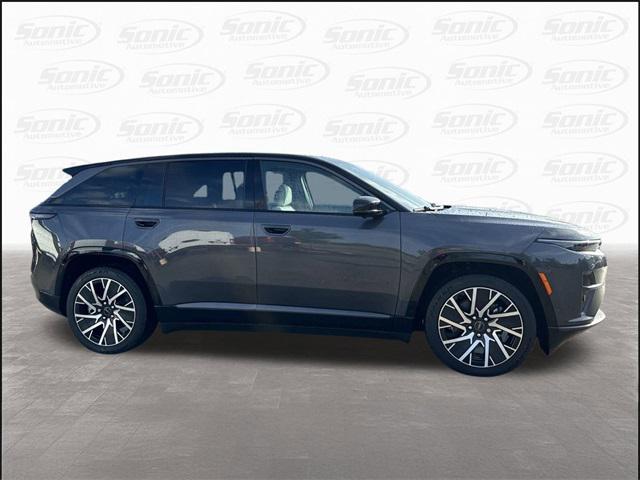 Photo of 2025 Baltic Gray Metallic Clearcoat Jeep Wagoneer S