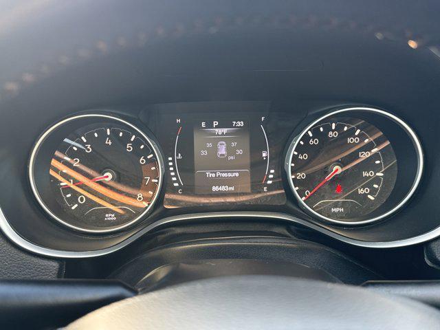 Photo of 2020 Laser Blue Pearlcoat Jeep Compass