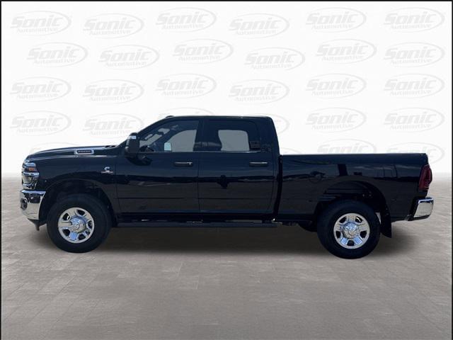 Photo of 2025 Diamond Black Crystal Pearlcoat RAM 2500