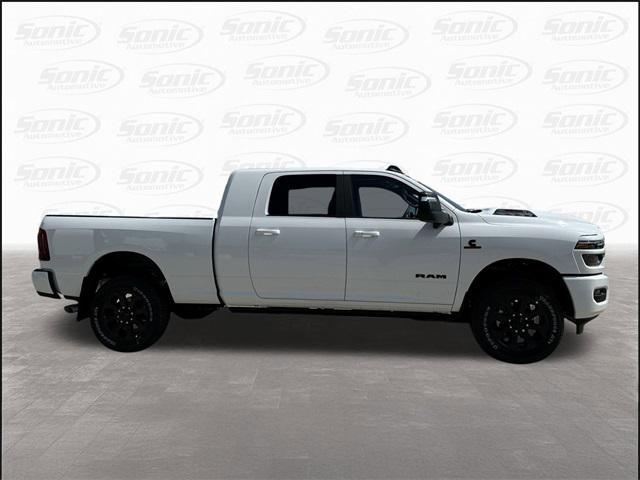 Photo of 2025 Bright White Clearcoat RAM 2500