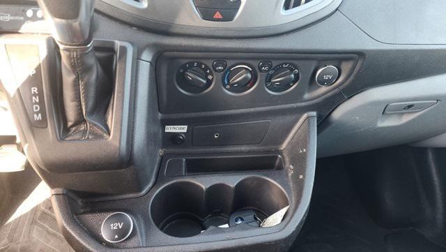 Photo of 2018 Oxford White Ford Transit-350