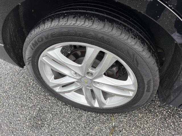 Photo of 2018 Mosaic Black Metallic Chevrolet Equinox