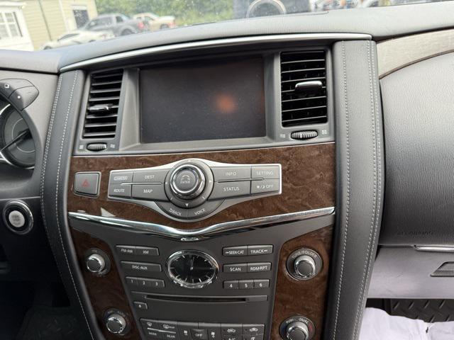 Photo of 2017 Hermosa Blue INFINITI QX80