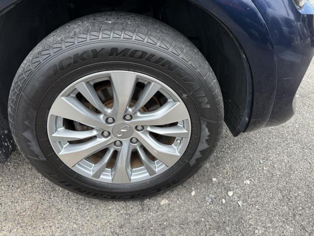 Photo of 2017 Hermosa Blue INFINITI QX80