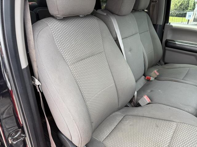 Photo of 2018 Shadow Black Ford F-150
