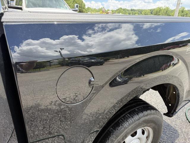 Photo of 2018 Shadow Black Ford F-150