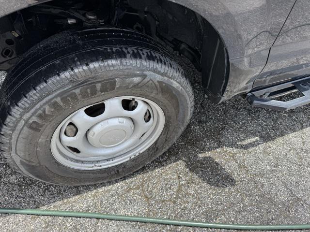 Photo of 2018 Shadow Black Ford F-150