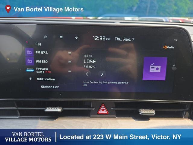 Photo of 2023 Sapphire Blue Kia Sportage