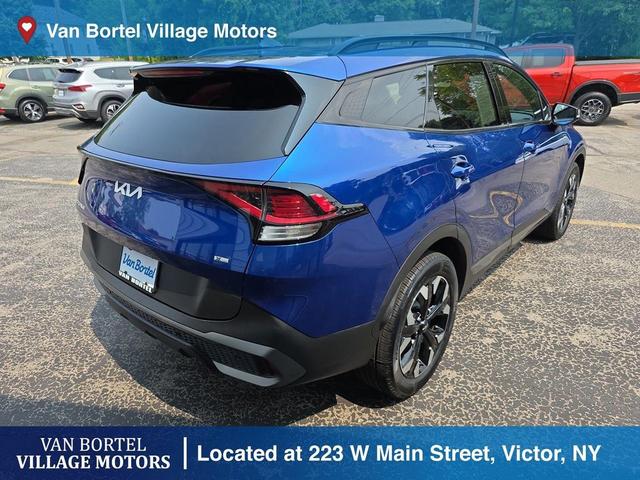 Photo of 2023 Sapphire Blue Kia Sportage