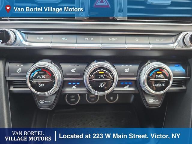 Photo of 2022 Vik Black Genesis G70