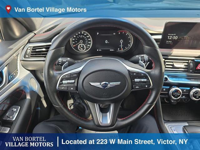Photo of 2022 Vik Black Genesis G70