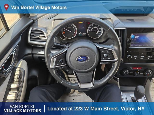 Photo of 2019 Crystal White Pearl Subaru Forester