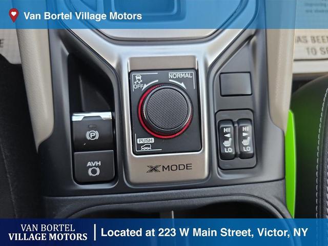 Photo of 2019 Crystal White Pearl Subaru Forester