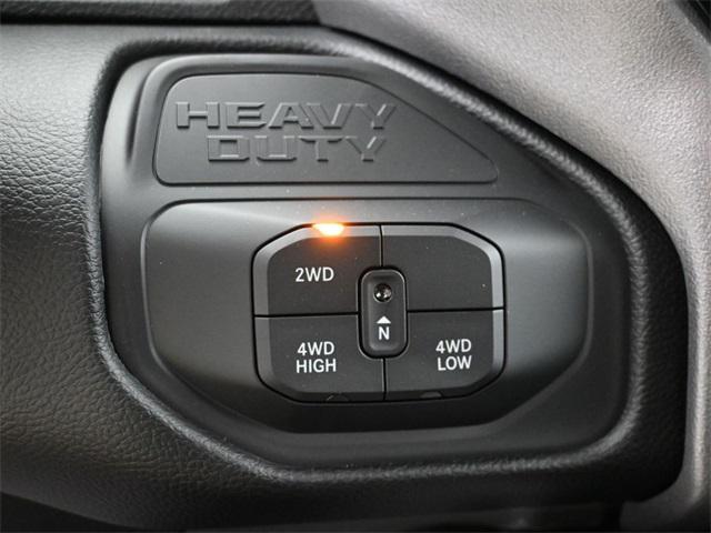Photo of 2025 Diamond Black Crystal Pearlcoat RAM 3500