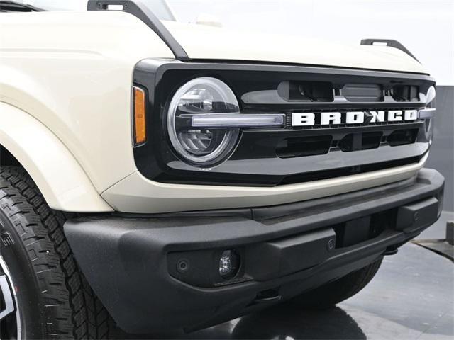 Photo of 2025 Desert Sand Ford Bronco