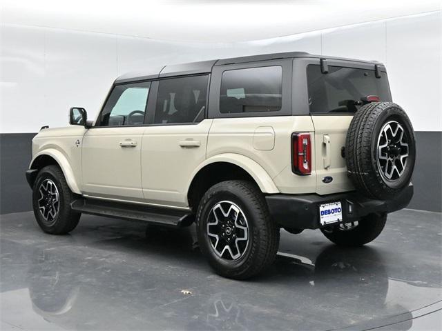Photo of 2025 Desert Sand Ford Bronco