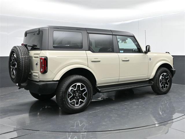 Photo of 2025 Desert Sand Ford Bronco