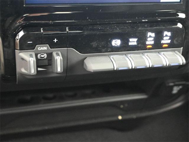 Photo of 2026 Bright White Clearcoat RAM 2500
