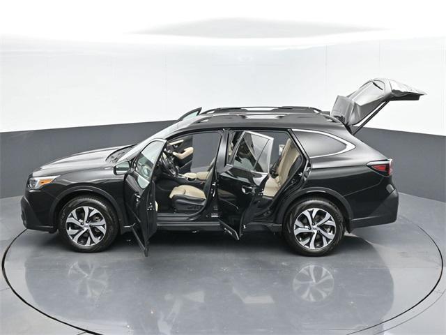 Photo of 2020 Crystal Black Silica Subaru Outback