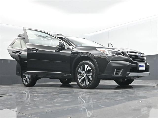 Photo of 2020 Crystal Black Silica Subaru Outback