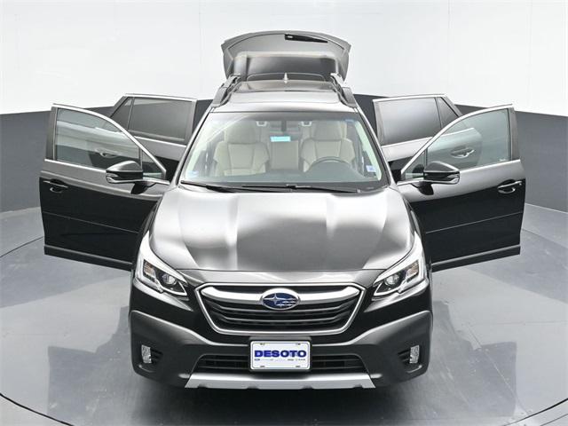 Photo of 2020 Crystal Black Silica Subaru Outback
