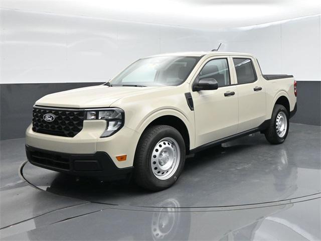 Photo of 2025 Desert Sand Ford Maverick