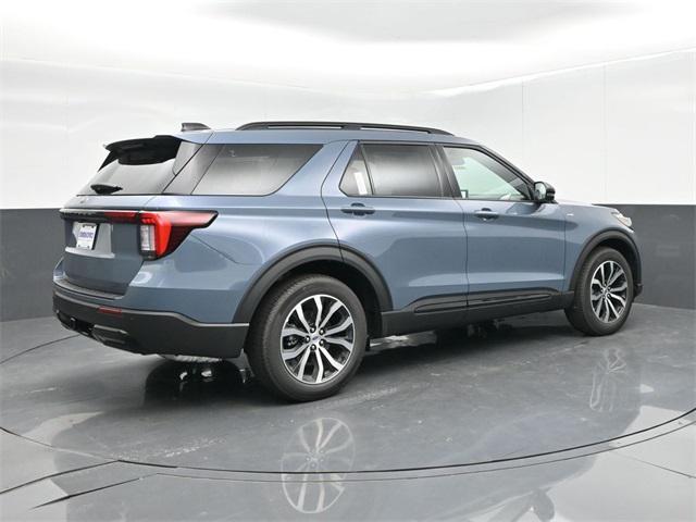 Photo of 2025 Vapor Blue Metallic Ford Explorer