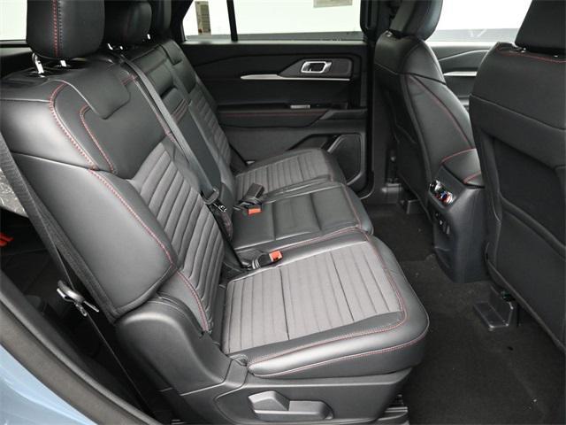Photo of 2025 Vapor Blue Metallic Ford Explorer