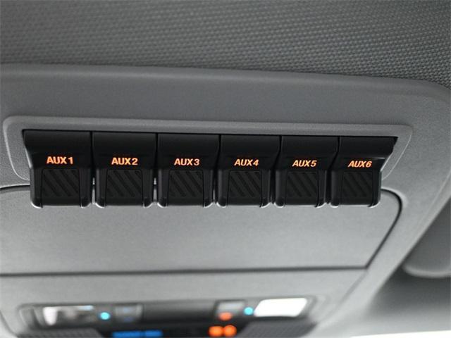 Photo of 2025 Oxford White Ford F-350