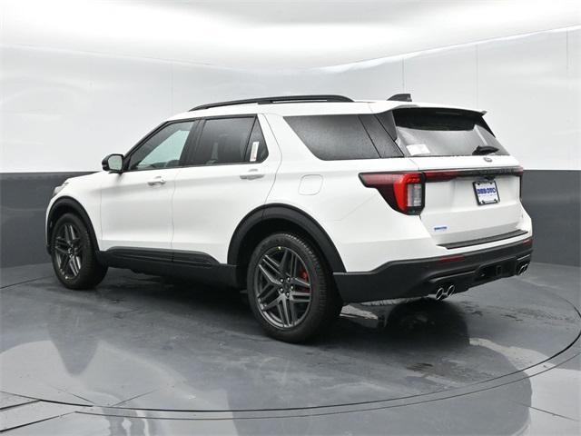Photo of 2025 Star White Metallic Tri-Coat Ford Explorer