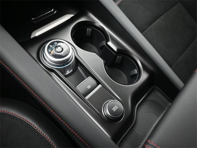 Photo of 2025 Star White Metallic Tri-Coat Ford Explorer