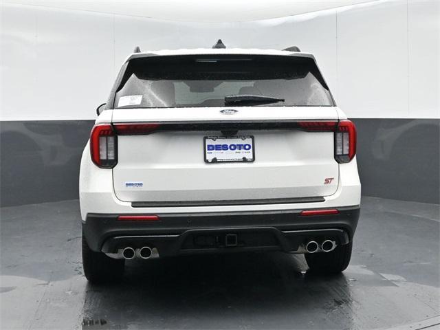 Photo of 2025 Star White Metallic Tri-Coat Ford Explorer