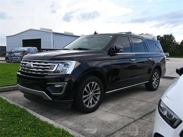 Photo of 2018 Shadow Black Ford Expedition Max