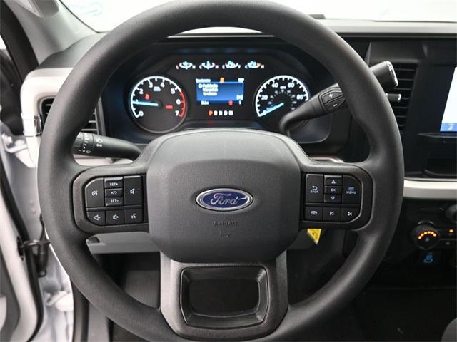 Photo of 2025 Oxford White Ford F-350